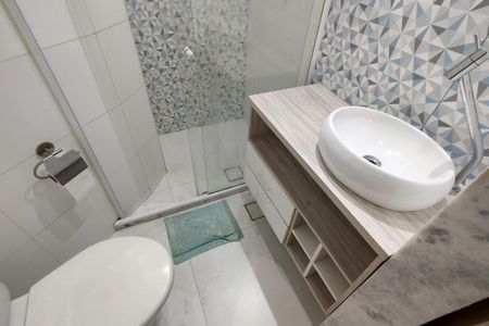 Apartamento à venda com 55m², 2 quartos e 1 vagaBanheiro da Suíte 2