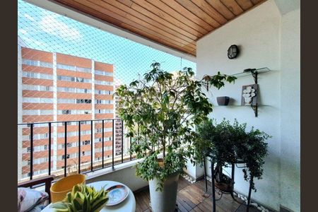 Apartamento à venda com 120m², 4 quartos e 2 vagas