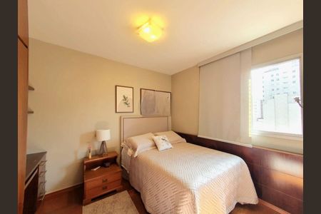 Apartamento à venda com 120m², 4 quartos e 2 vagas