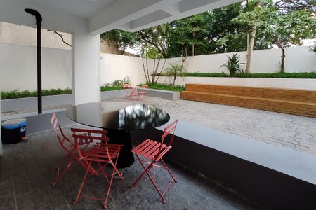 Apartamento à venda com 32m², 1 quarto e sem vagaÁrea comum