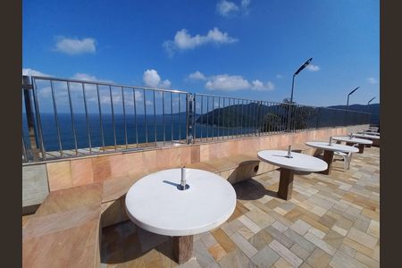 Apartamento para alugar com 35m², 1 quarto e 1 vaga Apartamento para alugar com 35m², 1 quarto e 1 vagaPiscina