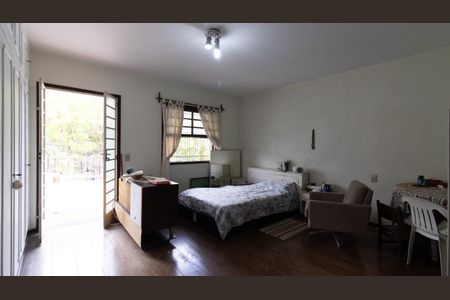 Casa à venda com 210m², 4 quartos e 2 vagasQuarto 3