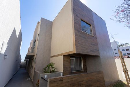 Apartamento à venda com 155m², 3 quartos e 2 vagasFachada