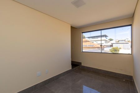 Sala de apartamento à venda com 3 quartos, 155m² em Planalto, Belo Horizonte