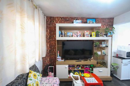 Casa para alugar com 190m², 4 quartos e 2 vagasSala