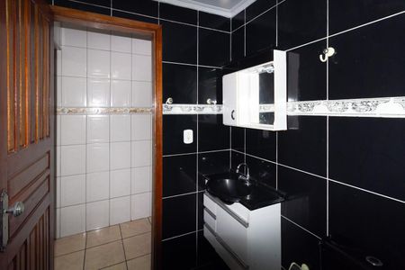 Casa para alugar com 70m², 1 quarto e sem vaga Casa para alugar com 70m², 1 quarto e sem vagaBanheiro