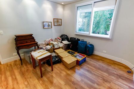 Apartamento à venda com 183m², 4 quartos e 3 vagasSuíte 2