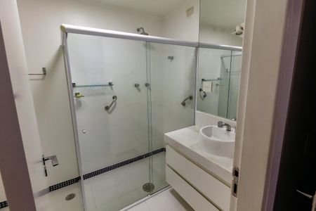 Apartamento à venda com 183m², 4 quartos e 3 vagasBanheiro Corredor