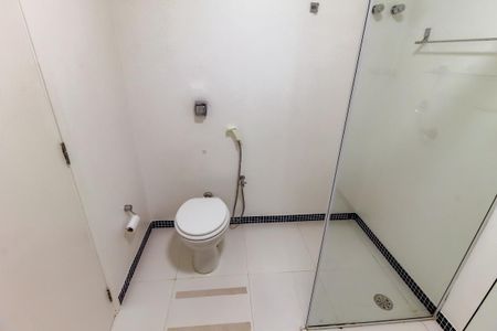 Apartamento à venda com 183m², 4 quartos e 3 vagasBanheiro Corredor