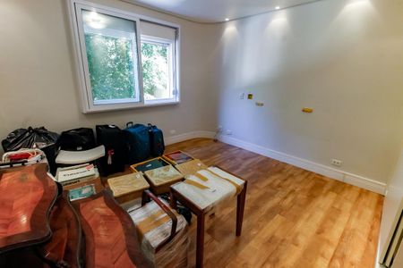 Apartamento à venda com 183m², 4 quartos e 3 vagasSuíte 2