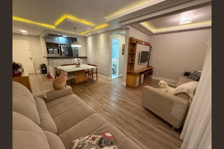 Apartamento à venda com 76m², 2 quartos e 2 vagasSala