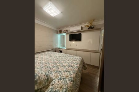 Apartamento à venda com 76m², 2 quartos e 2 vagasQuarto