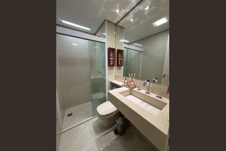 Apartamento à venda com 76m², 2 quartos e 2 vagasBanheiro