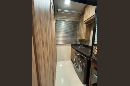 Apartamento à venda com 76m², 2 quartos e 2 vagasLavanderia