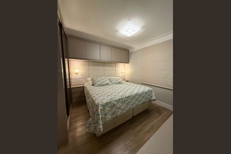 Apartamento à venda com 76m², 2 quartos e 2 vagasQuarto
