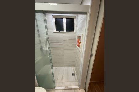 Apartamento à venda com 76m², 2 quartos e 2 vagasBanheiro