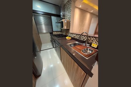 Apartamento à venda com 76m², 2 quartos e 2 vagasCozinha