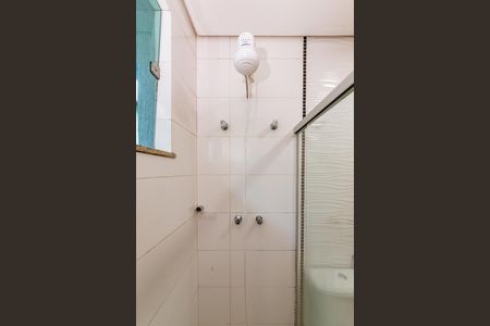 Casa à venda com 240m², 3 quartos e 3 vagas Casa à venda com 240m², 3 quartos e 3 vagasBanheiro da Suíte