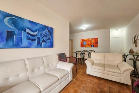 Apartamento para alugar com 103m², 3 quartos e 1 vaga Apartamento para alugar com 103m², 3 quartos e 1 vagaSala