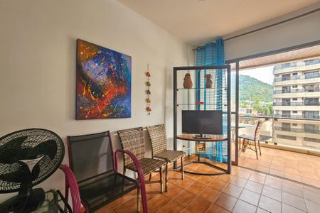 Apartamento para alugar com 103m², 3 quartos e 1 vaga Apartamento para alugar com 103m², 3 quartos e 1 vagaSala