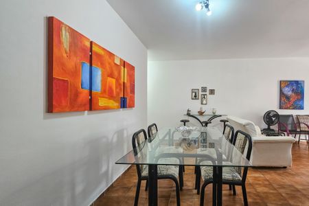 Apartamento para alugar com 103m², 3 quartos e 1 vaga Apartamento para alugar com 103m², 3 quartos e 1 vagaSala