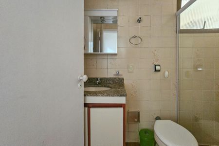 Apartamento para alugar com 103m², 3 quartos e 1 vaga Apartamento para alugar com 103m², 3 quartos e 1 vagaBanheiro Social