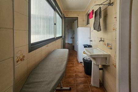 Apartamento para alugar com 103m², 3 quartos e 1 vaga Apartamento para alugar com 103m², 3 quartos e 1 vagaÁrea de serviço