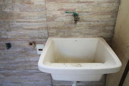 Casa à venda com 93m², 3 quartos e 2 vagasÁrea de Serviço