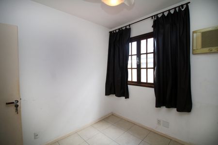 Casa à venda com 93m², 3 quartos e 2 vagasQuarto 3