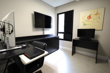 Apartamento à venda com 130m², 4 quartos e 2 vagasQuarto 1