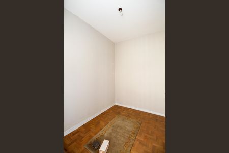 Apartamento à venda com 150m², 3 quartos e 1 vaga Apartamento à venda com 150m², 3 quartos e 1 vagaQuarto de Serviço