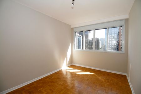 Apartamento à venda com 150m², 3 quartos e 1 vaga Apartamento à venda com 150m², 3 quartos e 1 vagaQuarto 2