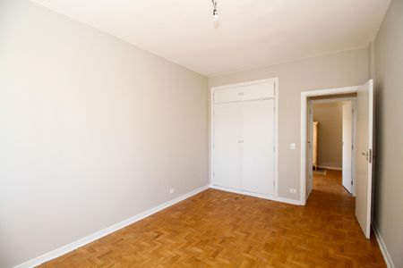 Apartamento à venda com 150m², 3 quartos e 1 vaga Apartamento à venda com 150m², 3 quartos e 1 vagaQuarto 2