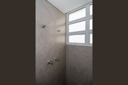 Apartamento à venda com 150m², 3 quartos e 1 vaga Apartamento à venda com 150m², 3 quartos e 1 vagaBanheiro Social 2