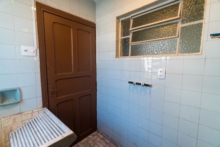 Casa à venda com 262m², 2 quartos e 6 vagasÁrea de Serviço