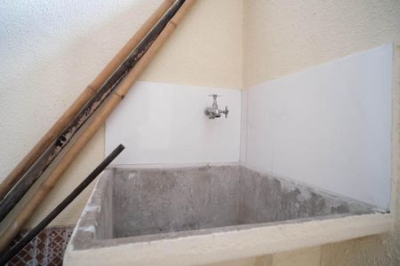 Casa para alugar com 40m², 1 quarto e sem vagaÁrea de Serviço