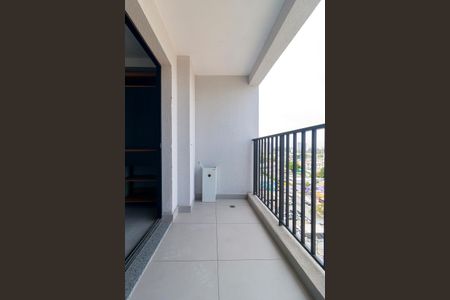 Varanda de kitnet/studio para alugar com 0 quarto, 24m² em Santo Amaro, São Paulo