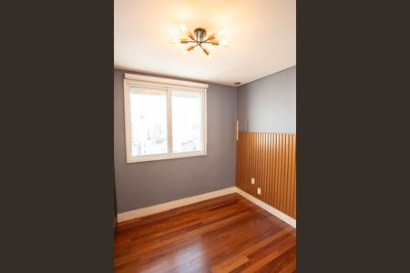 Apartamento à venda com 74m², 2 quartos e 2 vagasSuíte 2