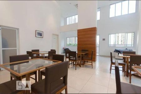 Apartamento à venda com 74m², 2 quartos e 2 vagasÁrea comum