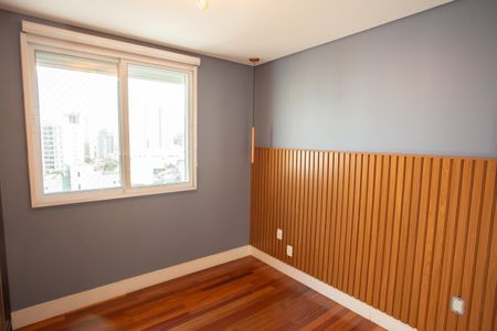 Apartamento à venda com 74m², 2 quartos e 2 vagasSuíte 2