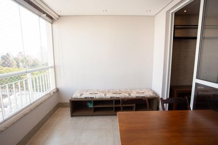 Apartamento à venda com 74m², 2 quartos e 2 vagasVaranda da Sala
