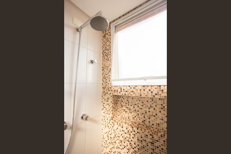 Apartamento à venda com 74m², 2 quartos e 2 vagasBanheiro Social