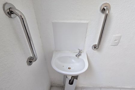 Apartamento para alugar com 42m², 1 quarto e sem vaga Apartamento para alugar com 42m², 1 quarto e sem vagaBanheiro Social