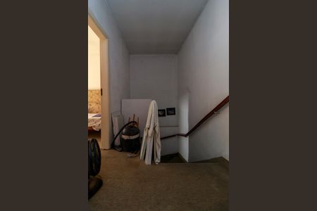 Casa à venda com 130m², 3 quartos e sem vagaEscada