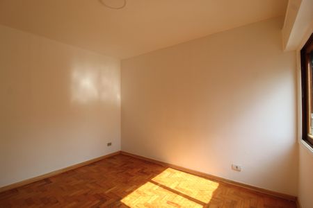 Apartamento à venda com 82m², 2 quartos e 1 vagaQuarto 2