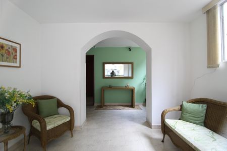 Apartamento à venda com 82m², 2 quartos e 1 vagaHall Social