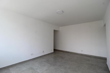 Apartamento à venda com 82m², 2 quartos e 1 vagaSala