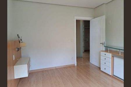 Suíte 1 de apartamento para alugar com 3 quartos, 182m² em Petrópolis, Porto Alegre