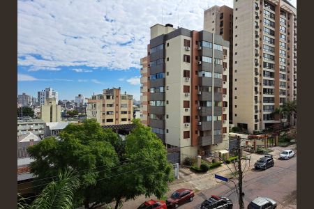 Sala de Estar - Vista de apartamento para alugar com 3 quartos, 182m² em Petrópolis, Porto Alegre