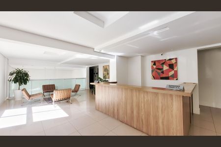 Apartamento à venda com 61m², 2 quartos e 1 vaga Apartamento à venda com 61m², 2 quartos e 1 vagaHall social